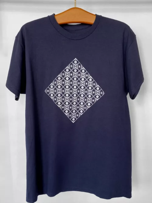 T-shirt homme bleu motif "All Eyes On Me"