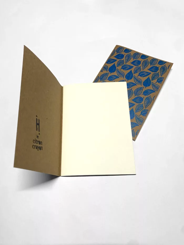 Carnet motif feuilles bleu